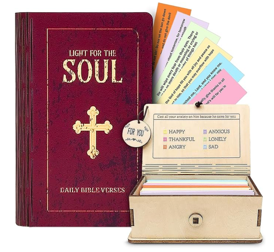 VerseNest™ — Bible verse holder.